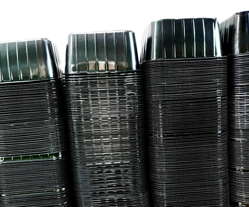 Саксии - подходящи за отглеждане на разсад,пресаждане на цветя и други