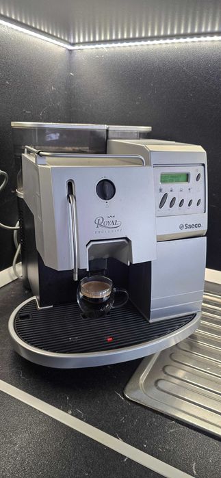 Saeco Royal Exclusiv кафе машина