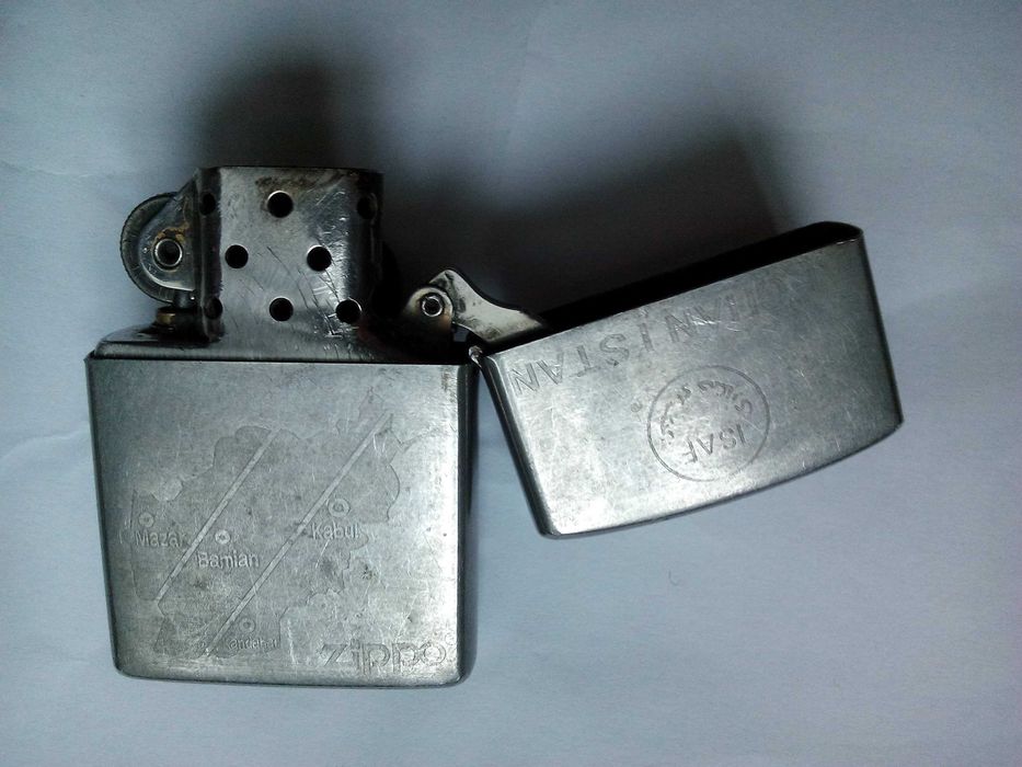 Нова табакера и запалка метални