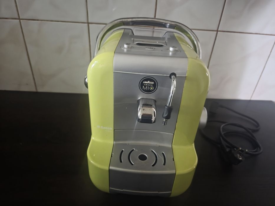 Espressor cu capsule LAVAZZA A Modo Mio Extra by Saeco – functional