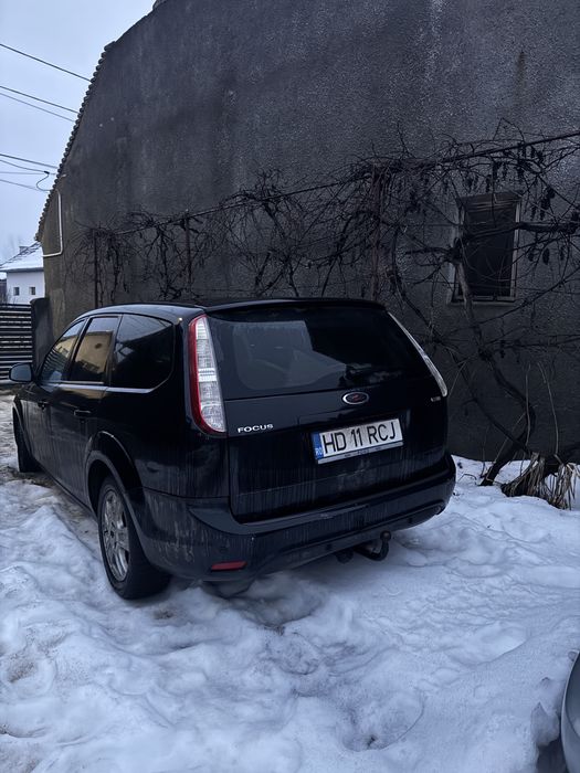 Dezmembrez ford focus 2 facelift an 2009 2.0 tdci 136 cp