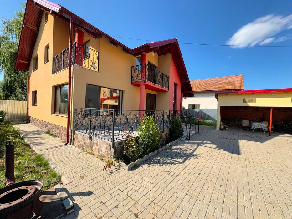 Casa 4 camere Cristian