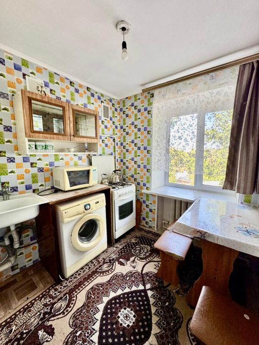 Продается 1 комн квартира на Школьнике