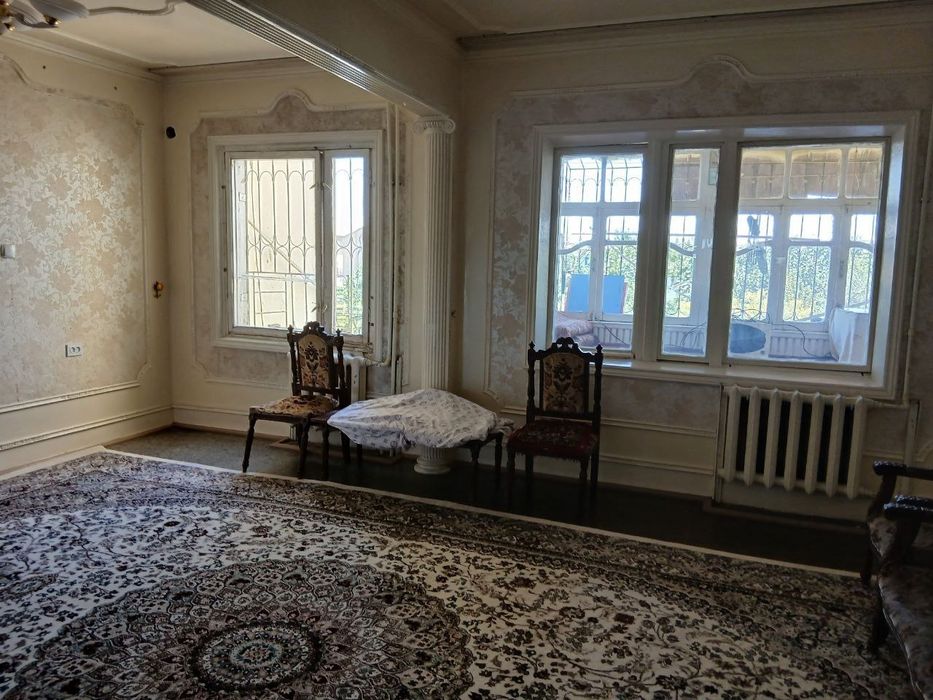 Мирабадский р-н. Массив 3 куйлюк. 3-х комн, кВ. 78м².