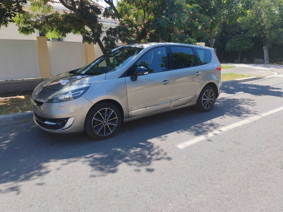 RENAULT Grand Scenic 2012 — imagine 5