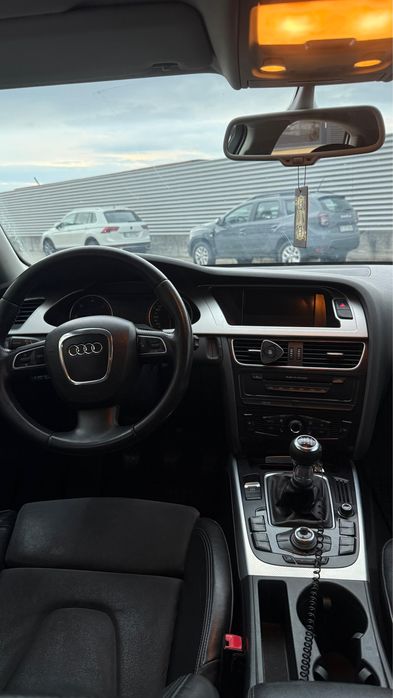 Vand Audi A4 b8 2.0d