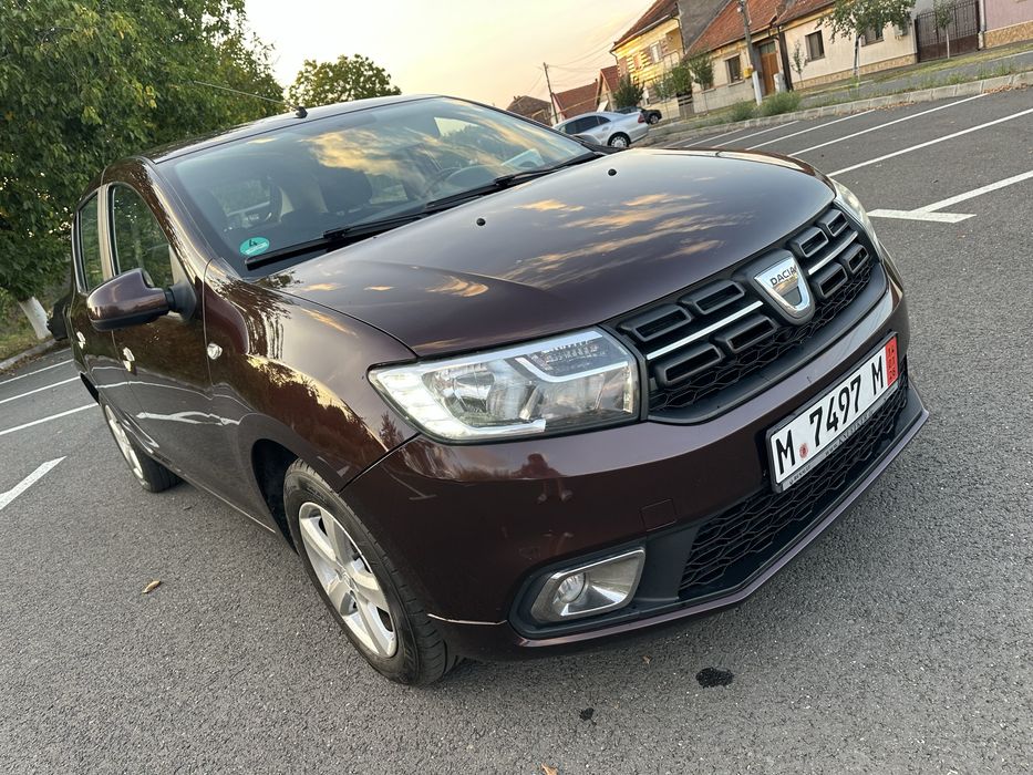 Dacia Sandero 0.9 Tce+GPL de fabrica •An 2017• Navi • Bluetooth • Tempomat • Start-Stop • Buton eco • Senzori parcare • Import Germania !
