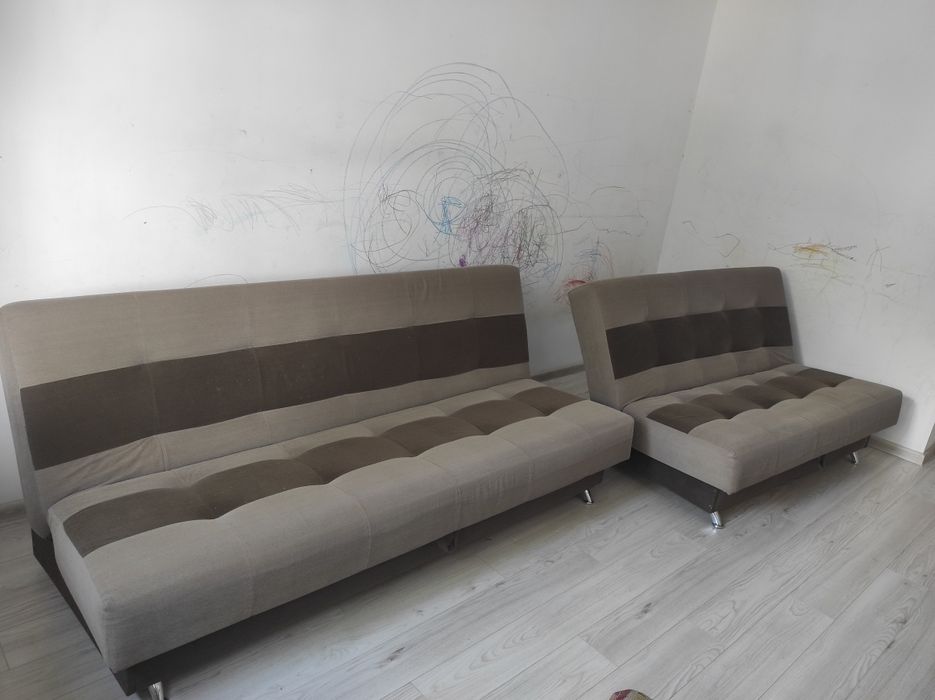 Продаю комплект диванов 3 шт.