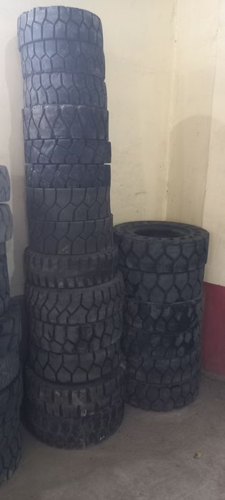 Балоны на кары целнолитое.