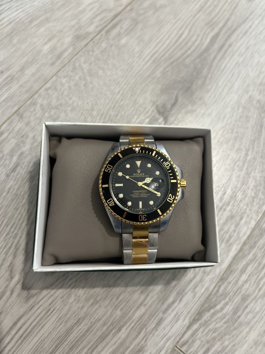 Продам часы