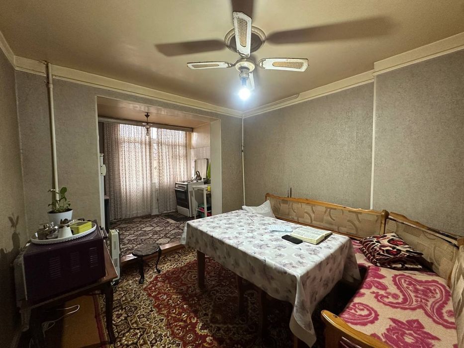 Продаётся 3х комнатная квартира на 1м этаже в 5ти этажном доме.