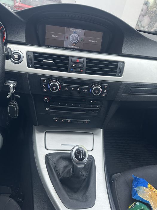 Vand sau schimb cu BMW X1