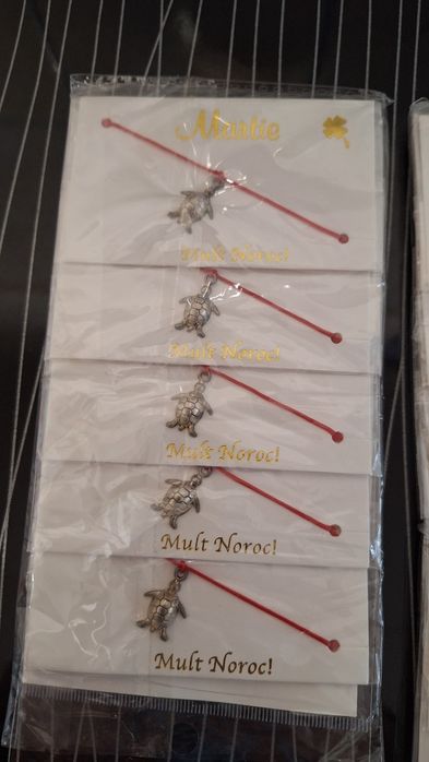 Brăţari reglabile pt mărţisor 51 buc