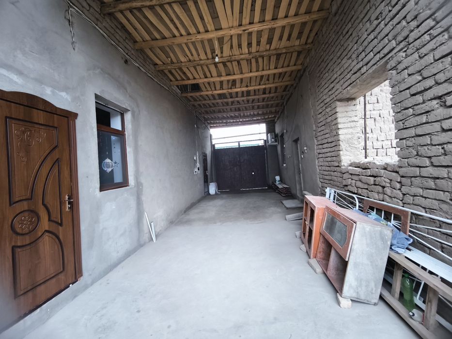 Hovli sotiladi .6 sotix. Qarshi shaxar qilichbek qo'rĝoncha mfy