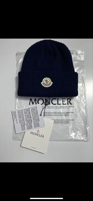 Шапки монклер превосходного качества
