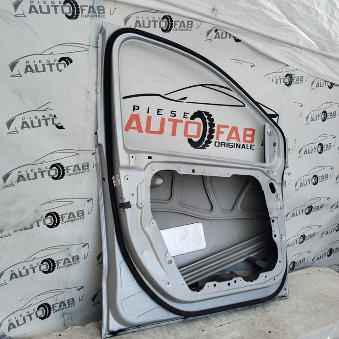 Usa stanga fata Mercedes B-Class W247 an 2018-2019-2020-2021-2022-2023