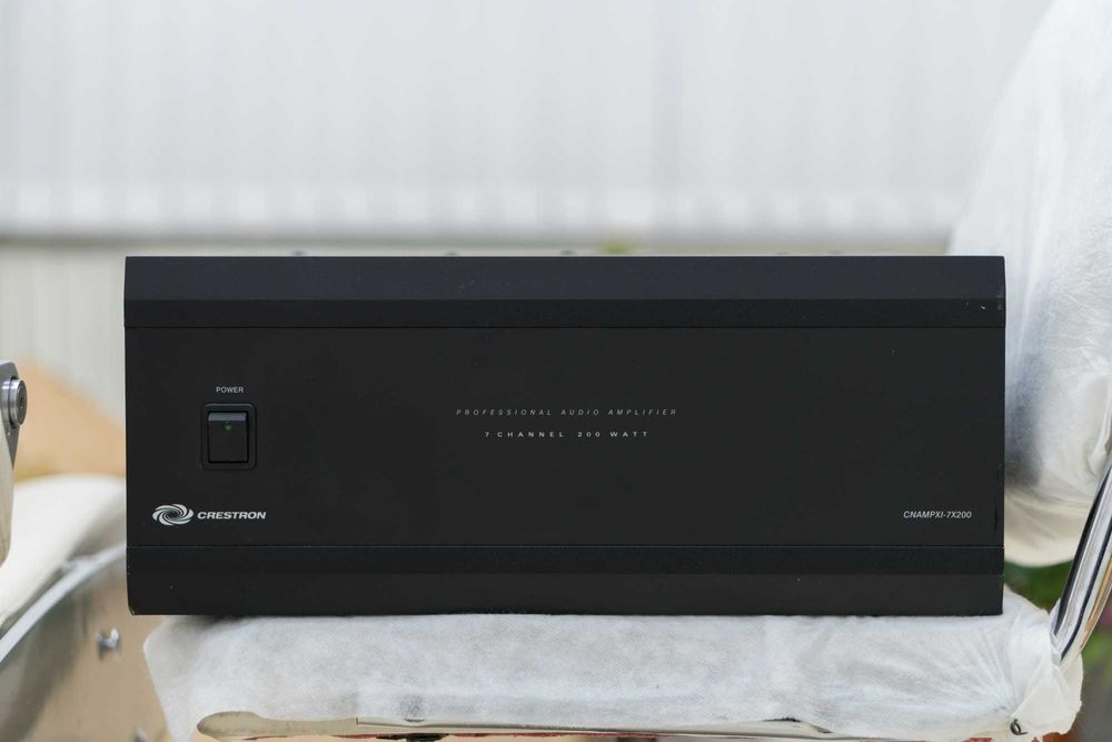 ATI AT1807 (Crestron 7X200) High-End Крайно стъпало с 7 канала