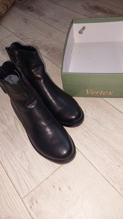 Осенние полусапоги новые