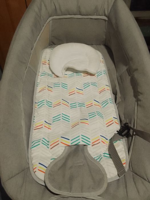 Кресло качалка для малышей