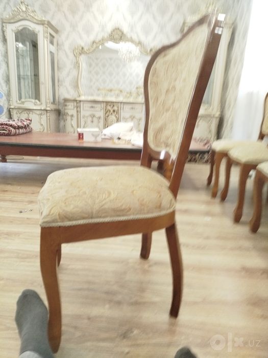 Стулья из дерева Чинара