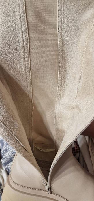 Продаются демисезонные сапоги