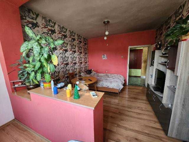 2-стаен апартамент, Търговище, кв.Боровец