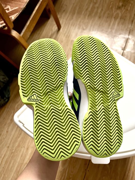 Кроссовки теннисные