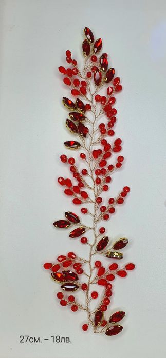 Различни цветни украшения за коса