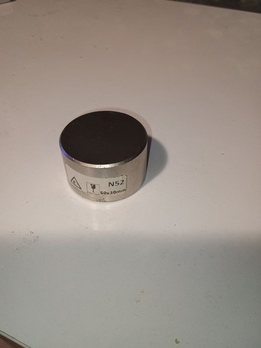 Неодимов магнит, голям,силно привличане