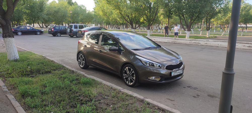 Продам Киа сид 2014