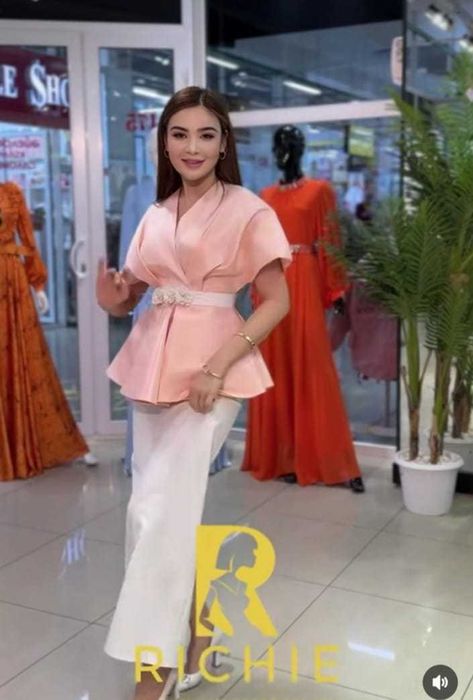 Платья шикарная,  LUX качество Турецких бренд,