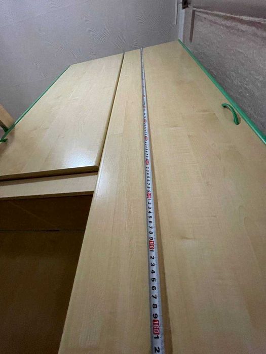 Продается встроенная мебель