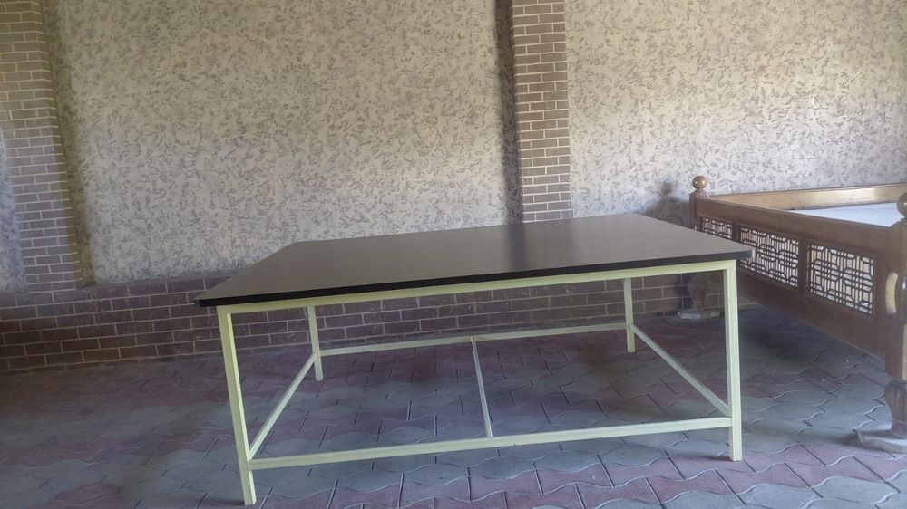 Стол прочный делали для себя