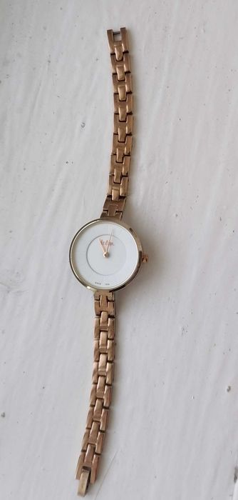 Женские ручные часы