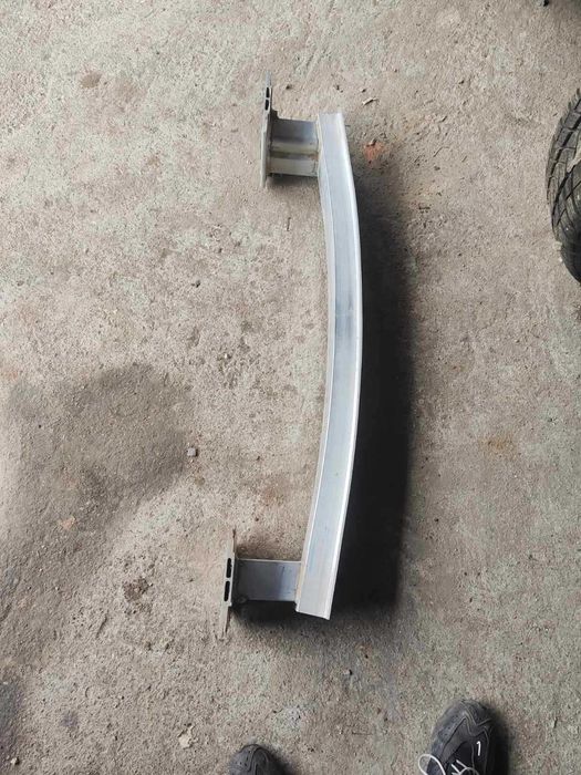 Задна греда за Мерцедес / Mercedes W167