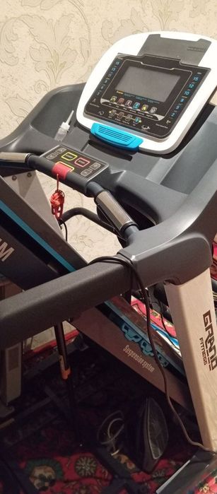 Беговая дорожка в