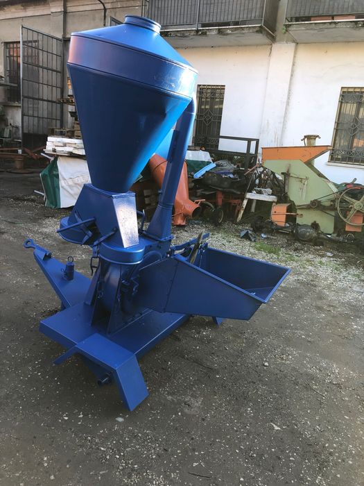 Moară la cardan cu ciclon