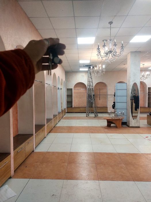 Люстра б/у, 1штука