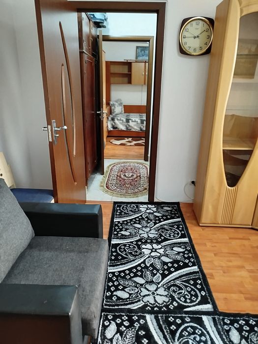 Închiriere apartament 2 camere -semidecomandat