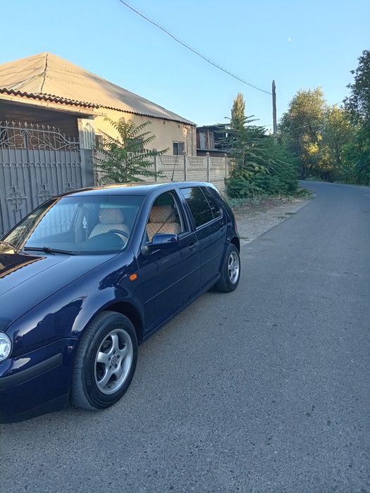 Продам Гольф 4 1.6 автомат
