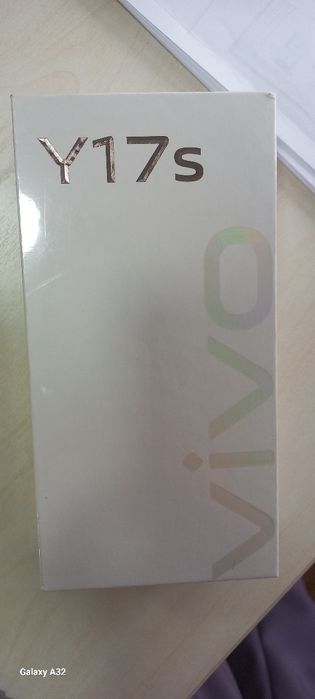 Телефон  vivo Y17s