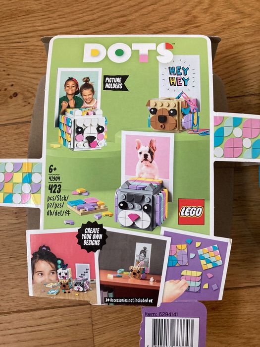 Lego Dots (picture holders)