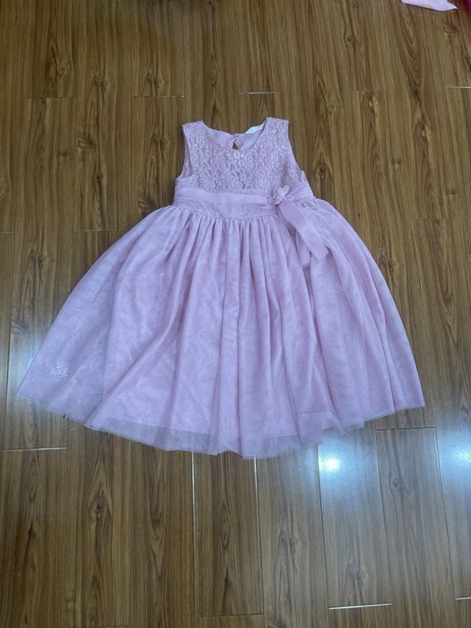 Нарядные платья на 8-10 лет