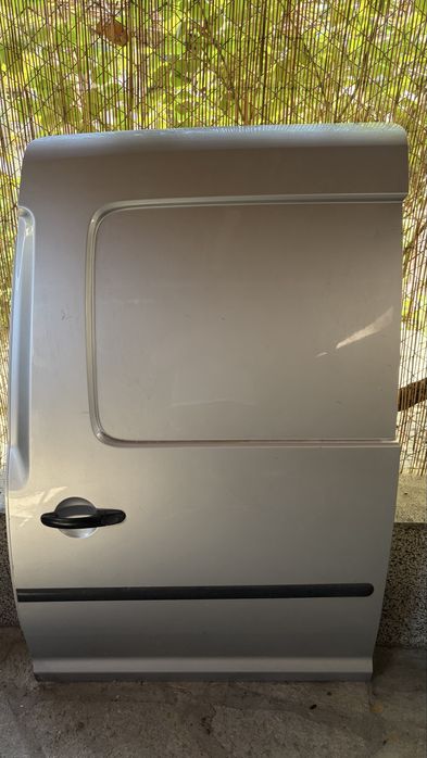 Врата за volkswagen cady