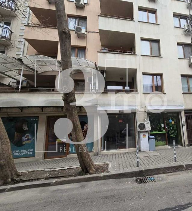 „3mo“ недвижими имоти отдава търговски обект под наем