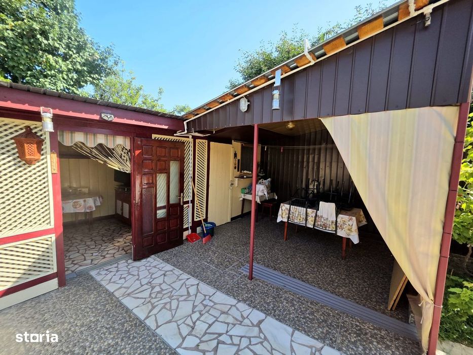 De vanzare casa in Roman, suprafata Teren 300 mp