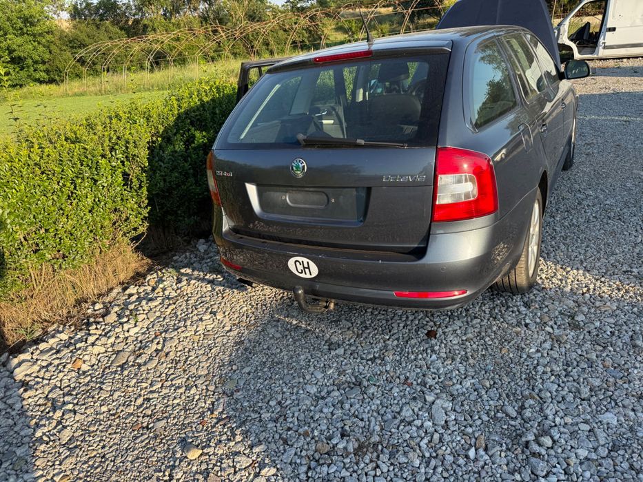 Шкода Октавия 1,8tsi 4x4 комби на части