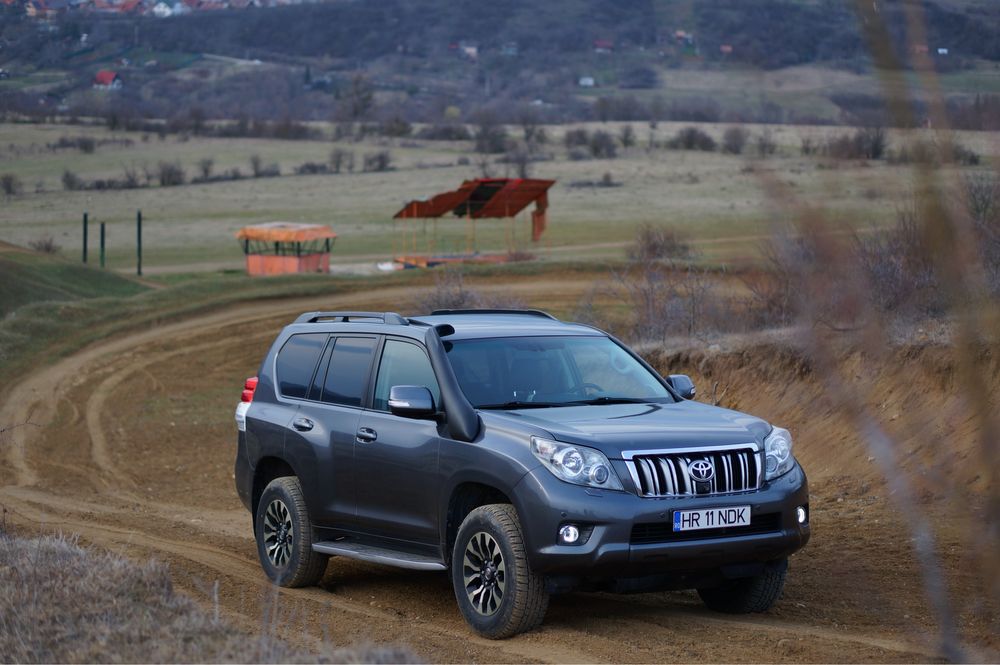 Toyota Land Cruiser J150 Prado