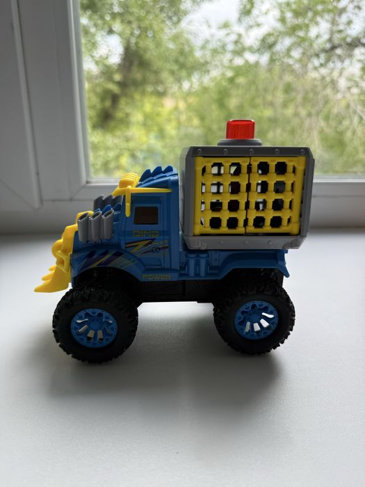 Игрушки для мальчика