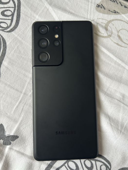 Samsung S21 Ultra impecabil cu accesorii